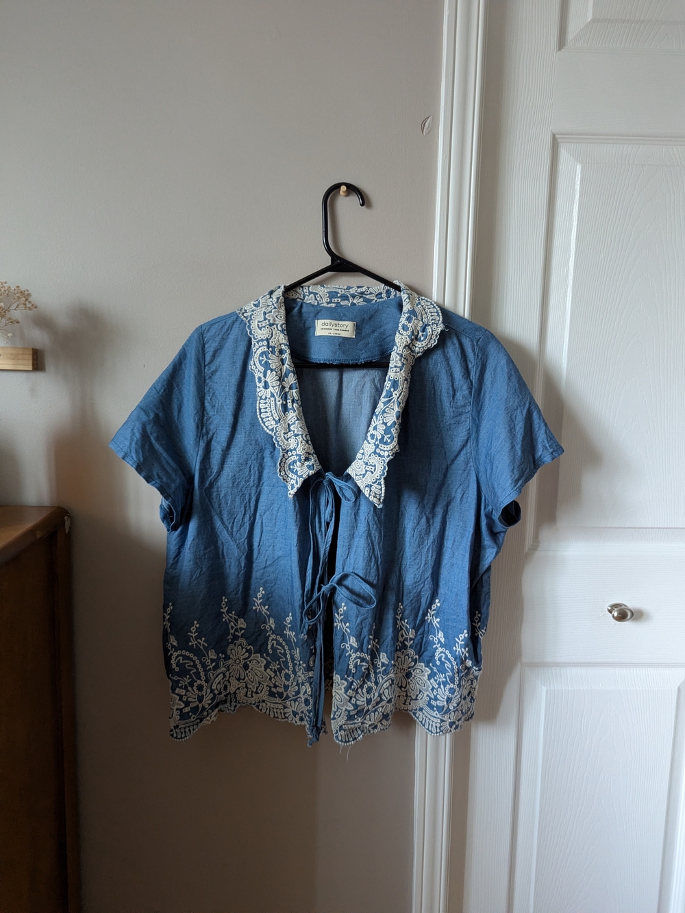 Made In Canada Embroidered Tie-Front Cotton Blouse